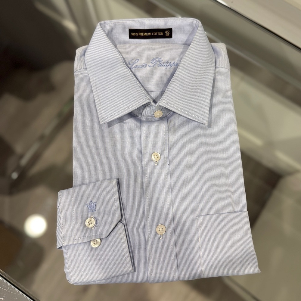 Louis Philippe 100% Premium Cotton Men's Blue Button Up Shirt (42)